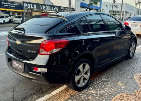 CHEVROLET Cruze Hatch 1.8 16V 4P LT SPORT6 FLEX AUTOM�TICO, Foto 5