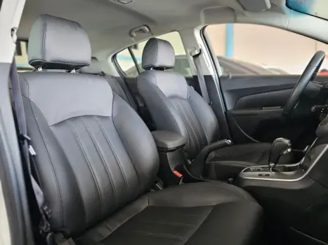 CHEVROLET Cruze Hatch 1.8 16V 4P LT SPORT FLEX AUTOMÁTICO, Foto 13