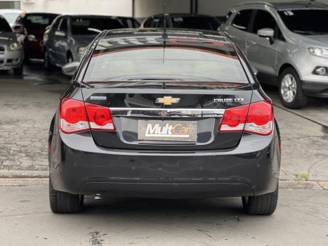 CHEVROLET Cruze Sedan 1.8 16V 4P LTZ ECOTEC FLEX AUTOMÁTICO, Foto 5 CHEVROLET Cruze Sedan 1.8 16V 4P LTZ ECOTEC FLEX AUTOMÁTICO, Foto 5