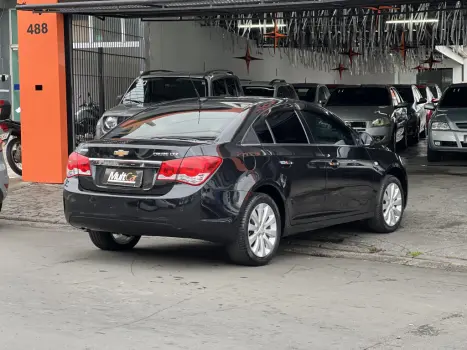 CHEVROLET Cruze Sedan 1.8 16V 4P LTZ ECOTEC FLEX AUTOMÁTICO, Foto 6 CHEVROLET Cruze Sedan 1.8 16V 4P LTZ ECOTEC FLEX AUTOMÁTICO, Foto 6