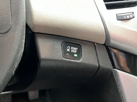 CHEVROLET Cruze Sedan 1.8 16V 4P LTZ ECOTEC FLEX AUTOMÁTICO, Foto 10 CHEVROLET Cruze Sedan 1.8 16V 4P LTZ ECOTEC FLEX AUTOMÁTICO, Foto 10