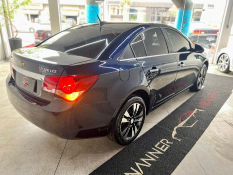 CHEVROLET Cruze Sedan 1.8 16V 4P LTZ ECOTEC FLEX AUTOMÁTICO, Foto 6 CHEVROLET Cruze Sedan 1.8 16V 4P LTZ ECOTEC FLEX AUTOMÁTICO, Foto 6