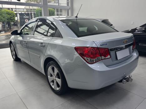 CHEVROLET Cruze Sedan 1.4 16V 4P FLEX MIDNIGHT TURBO AUTOMTICO, Foto 2