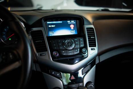 CHEVROLET Cruze Sedan 1.8 16V 4P LTZ ECOTEC FLEX AUTOM�TICO, Foto 19