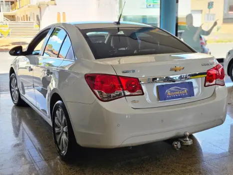 CHEVROLET Cruze Sedan 1.8 16V 4P LTZ ECOTEC FLEX AUTOM�TICO, Foto 4
