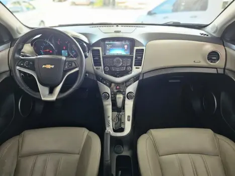 CHEVROLET Cruze Sedan 1.8 16V 4P LTZ ECOTEC FLEX AUTOM�TICO, Foto 6