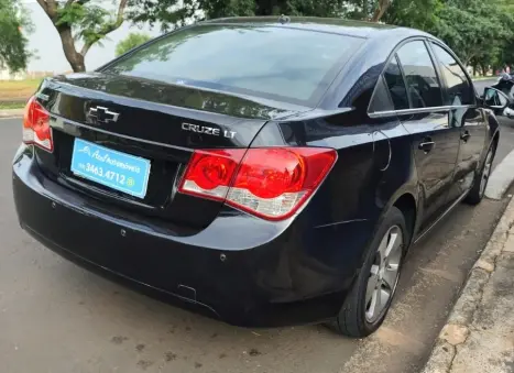 CHEVROLET Cruze Sedan 1.8 16V 4P LT ECOTEC FLEX AUTOM�TICO, Foto 4