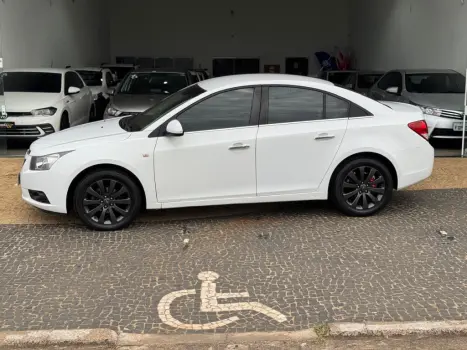 CHEVROLET Cruze Sedan 1.4 16V 4P LTZ FLEX TURBO AUTOM�TICO, Foto 5