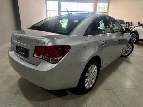 CHEVROLET Cruze Sedan 1.8 16V 4P LTZ ECOTEC FLEX AUTOM�TICO, Foto 3