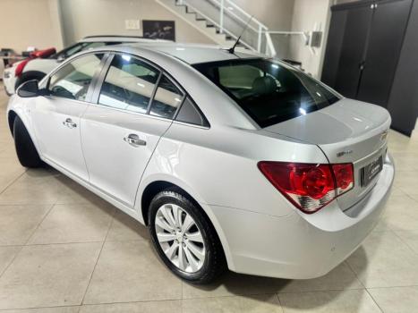 CHEVROLET Cruze Sedan 1.8 16V 4P LTZ ECOTEC FLEX AUTOM�TICO, Foto 4