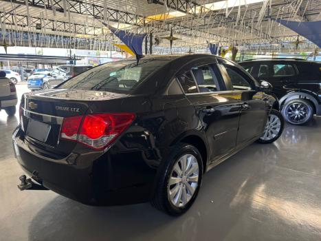 CHEVROLET Cruze Sedan 1.8 16V 4P LTZ ECOTEC FLEX AUTOM�TICO, Foto 6