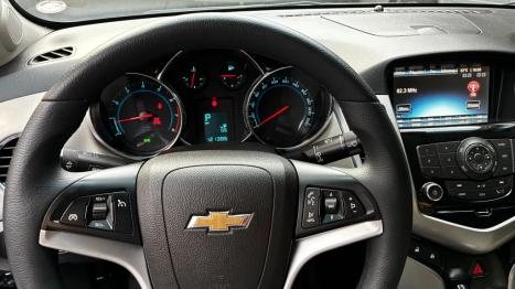 CHEVROLET Cruze Sedan 1.8 16V 4P LTZ ECOTEC FLEX AUTOM�TICO, Foto 8