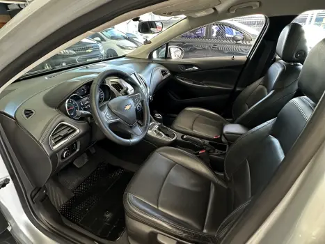 CHEVROLET Cruze Sedan 1.4 16V 4P LT FLEX TURBO AUTOM�TICO, Foto 17