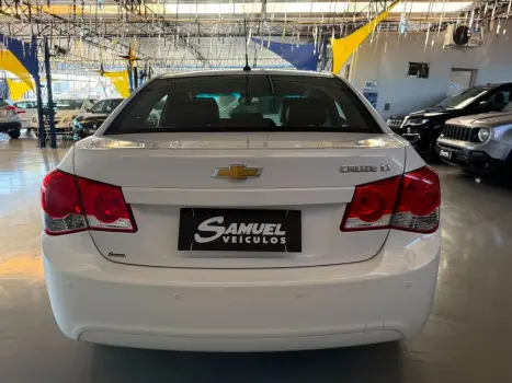 CHEVROLET Cruze Sedan 1.8 16V 4P LT ECOTEC FLEX AUTOM�TICO, Foto 4