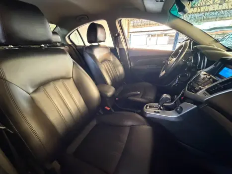 CHEVROLET Cruze Sedan 1.8 16V 4P LT ECOTEC FLEX AUTOM�TICO, Foto 12