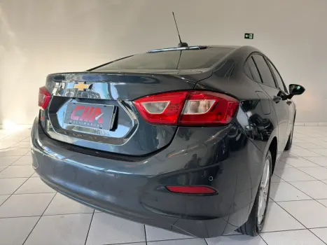 CHEVROLET Cruze Sedan 1.4 16V 4P LT FLEX TURBO AUTOM�TICO, Foto 3