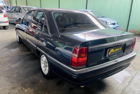 CHEVROLET Omega 2.2 4P GLS, Foto 3