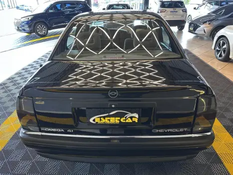 CHEVROLET Omega 4.1 12V 4P CD, Foto 6