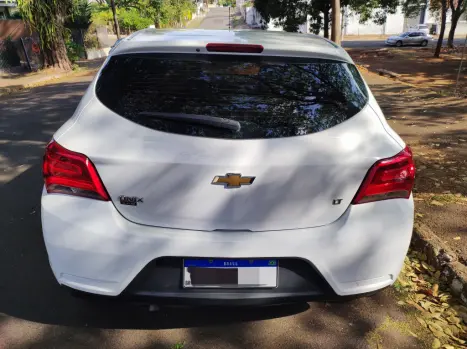 CHEVROLET Onix Hatch 1.0 4P FLEX LT, Foto 6
