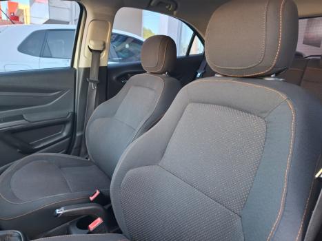 CHEVROLET Onix Hatch 1.4 4P FLEX LT, Foto 13 CHEVROLET Onix Hatch 1.4 4P FLEX LT, Foto 13