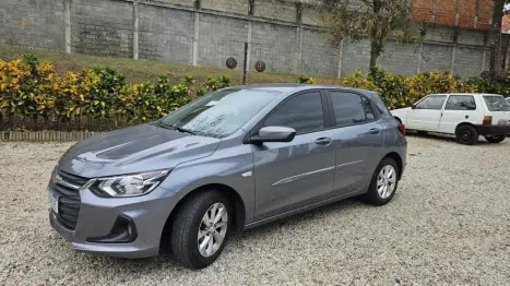 CHEVROLET Onix Hatch 1.0 12V 4P FLEX LTZ TURBO, Foto 2 CHEVROLET Onix Hatch 1.0 12V 4P FLEX LTZ TURBO, Foto 2