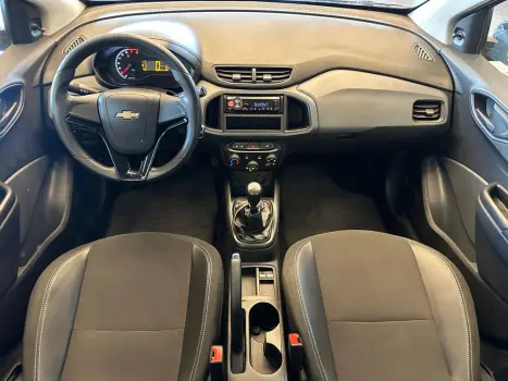 CHEVROLET Onix Hatch 1.0 4P FLEX JOY BLACK, Foto 9 CHEVROLET Onix Hatch 1.0 4P FLEX JOY BLACK, Foto 9