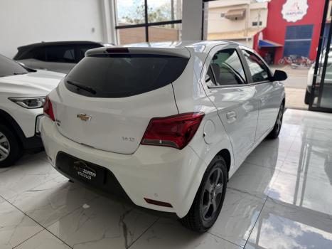 CHEVROLET Onix Hatch 1.4 4P FLEX LT, Foto 4