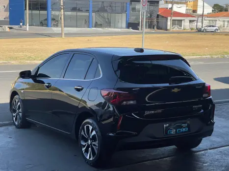 CHEVROLET Onix Hatch 1.0 12V 4P FLEX PREMIER TURBO AUTOMTICO, Foto 8