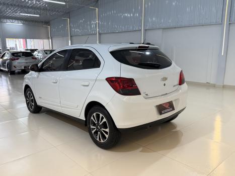 CHEVROLET Onix Hatch 1.4 4P FLEX LTZ, Foto 6