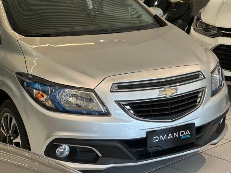 CHEVROLET Onix Hatch 1.4 4P FLEX LTZ, Foto 2