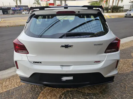 CHEVROLET Onix Hatch 1.0 12V 4P FLEX RS TURBO AUTOMTICO, Foto 7