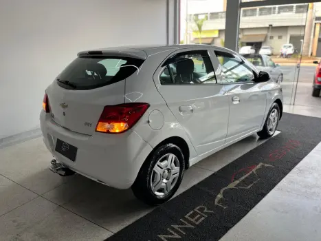 CHEVROLET Onix Hatch 1.0 4P FLEX JOY, Foto 4