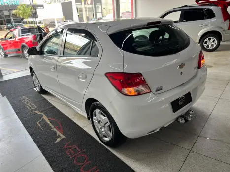 CHEVROLET Onix Hatch 1.0 4P FLEX JOY, Foto 6