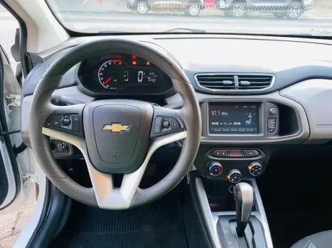 CHEVROLET Onix Hatch 1.4 4P FLEX LT, Foto 9 CHEVROLET Onix Hatch 1.4 4P FLEX LT, Foto 9