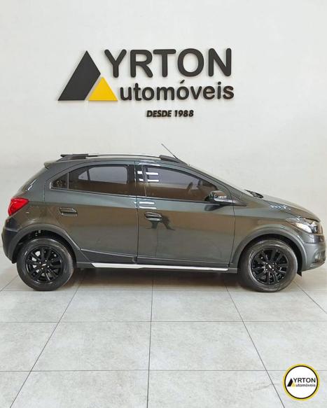 CHEVROLET Onix Hatch , Foto 6
