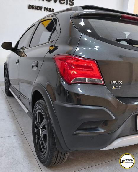CHEVROLET Onix Hatch , Foto 8