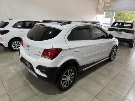 CHEVROLET Onix Hatch 1.4 4P FLEX ACTIV AUTOMTICO, Foto 4