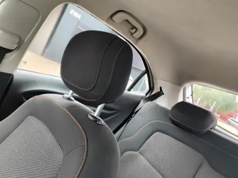 CHEVROLET Onix Hatch 1.4 4P FLEX LTZ, Foto 7