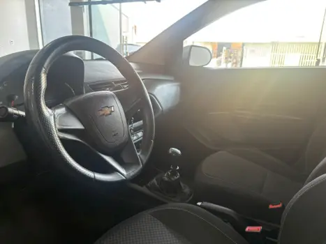 CHEVROLET Onix Hatch 1.0 4P FLEX JOY, Foto 7 CHEVROLET Onix Hatch 1.0 4P FLEX JOY, Foto 7