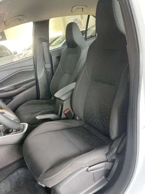 CHEVROLET Onix Hatch 1.0 12V 4P FLEX LTZ TURBO, Foto 8