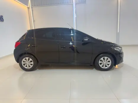 CHEVROLET Onix Hatch 1.0 12V 4P FLEX LT, Foto 5