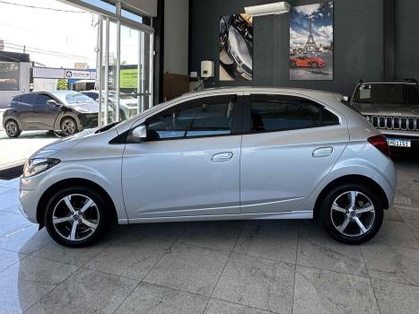 CHEVROLET Onix Hatch 1.4 4P FLEX LT AUTOMÁTICO, Foto 8 CHEVROLET Onix Hatch 1.4 4P FLEX LT AUTOMÁTICO, Foto 8