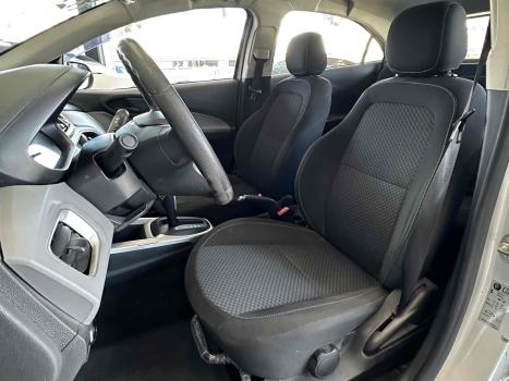 CHEVROLET Onix Hatch , Foto 15