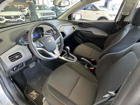 CHEVROLET Onix Hatch , Foto 16