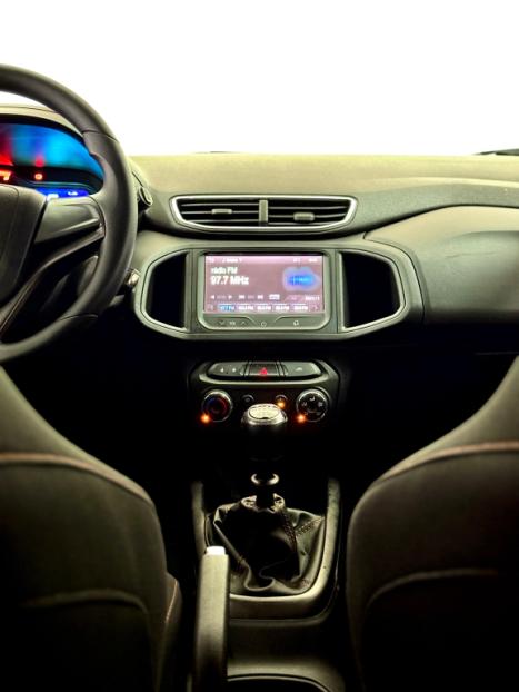 CHEVROLET Onix Hatch 1.4 4P FLEX LTZ, Foto 18
