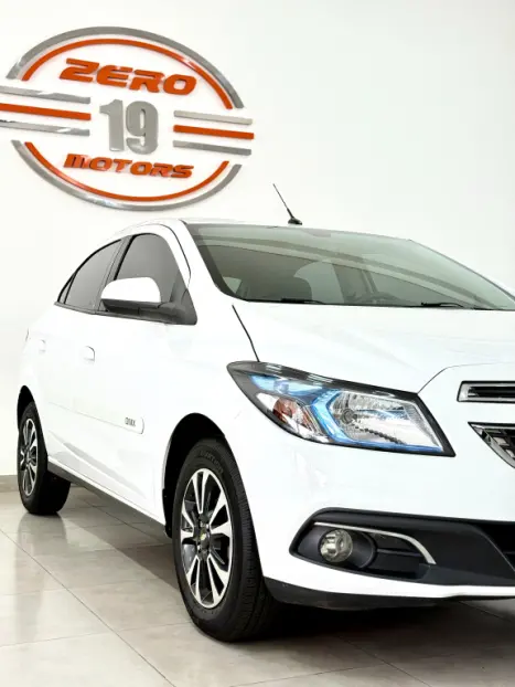 CHEVROLET Onix Hatch 1.4 4P FLEX LTZ, Foto 5