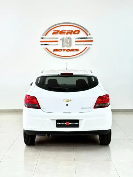 CHEVROLET Onix Hatch 1.4 4P FLEX LTZ, Foto 8