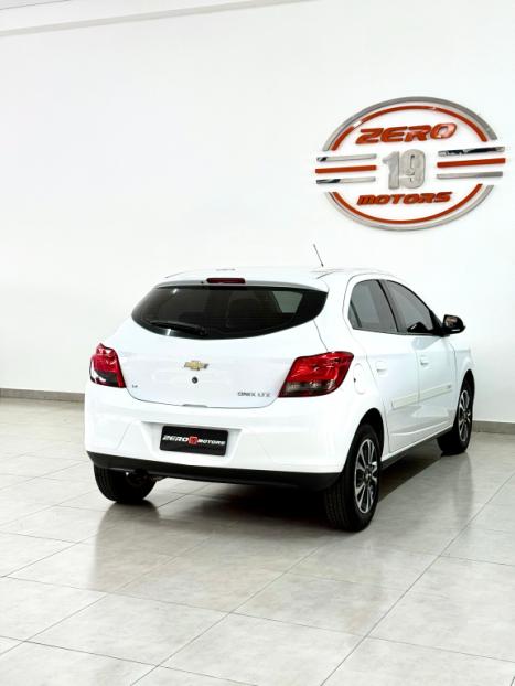CHEVROLET Onix Hatch 1.4 4P FLEX LTZ, Foto 10