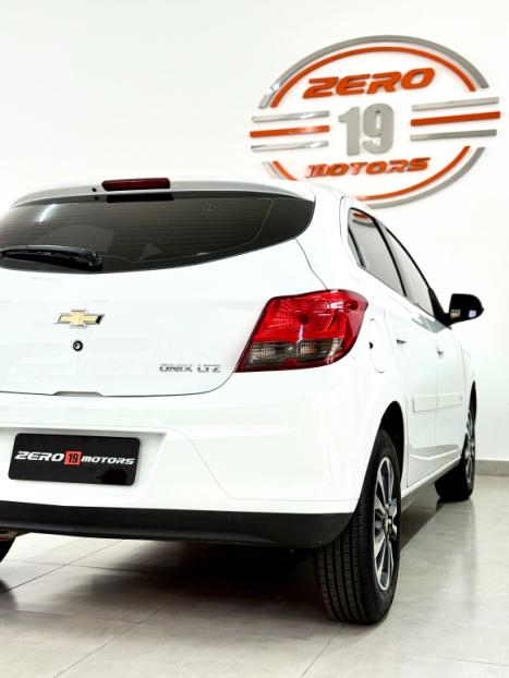 CHEVROLET Onix Hatch 1.4 4P FLEX LTZ, Foto 12
