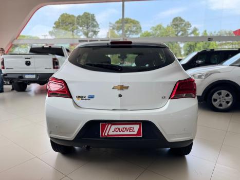 CHEVROLET Onix Hatch 1.0 12V 4P FLEX LT, Foto 6